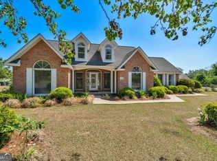 420 James St, Ailey, GA 30410