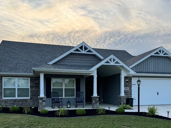 1006 Garber Dr, North Manchester, IN 46962