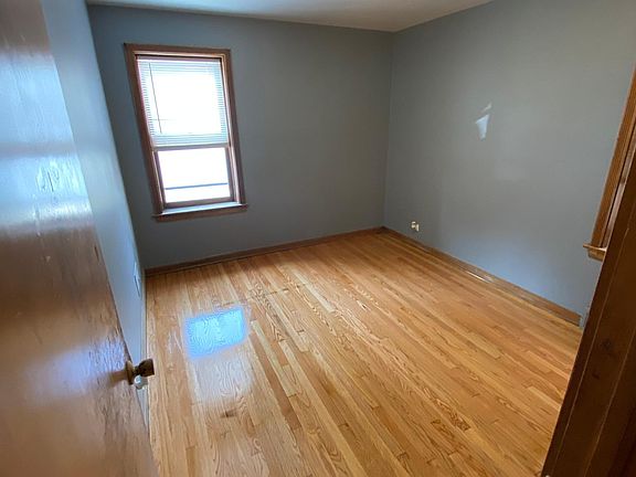 2nd image of 1342 S Austin Blvd #1R