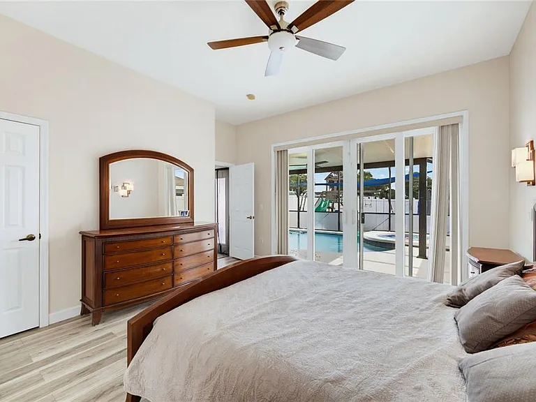 431 Vizcay Way — Photo 21