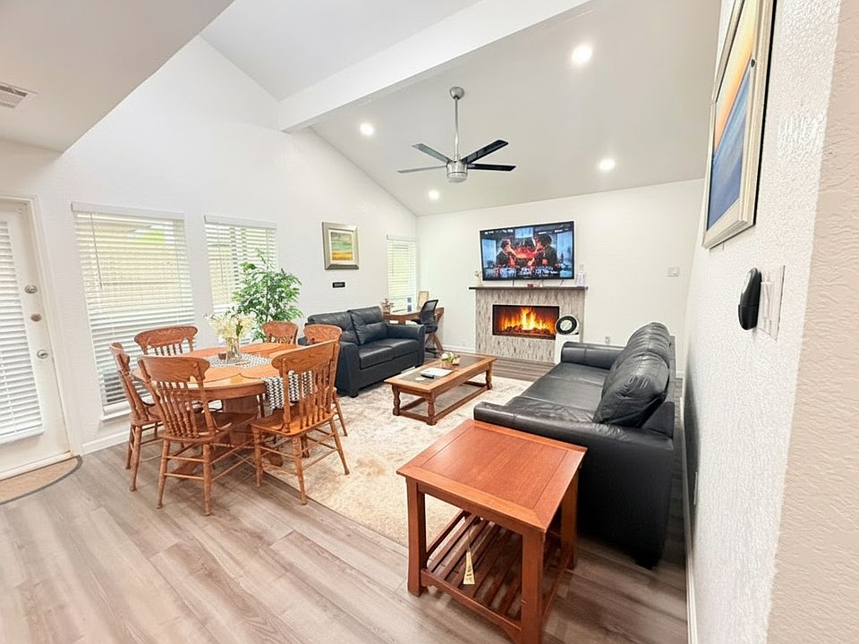 1st image of 2309A Windy Pine Ln #2309A