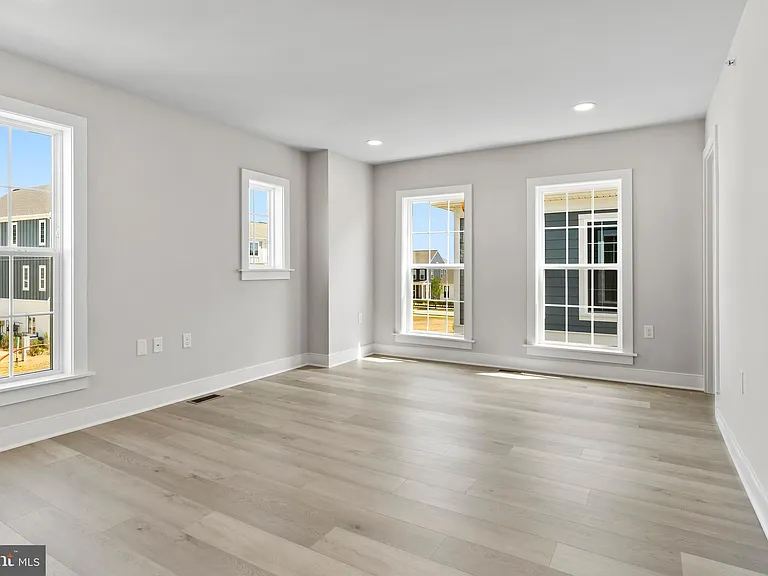 10 Old Barn Way — Photo 14