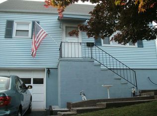 7 Tower Dr, Norwalk, CT 06850