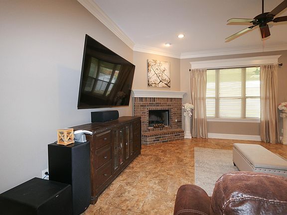 4th image of 7377 Flat Rock Ln