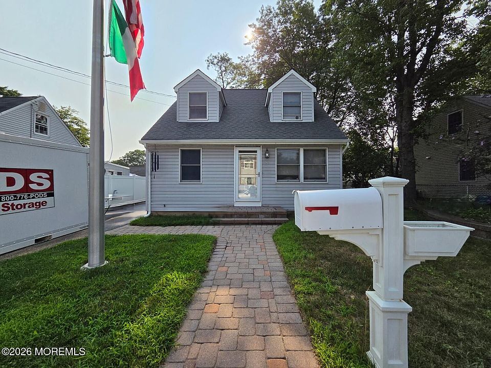 1st image of 46 Compton Avenue