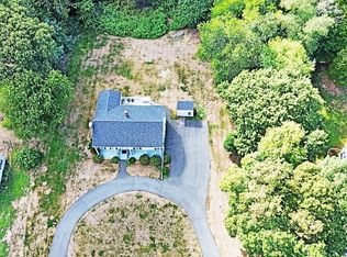 6 Weetamoe Dr, Assonet, MA 02702