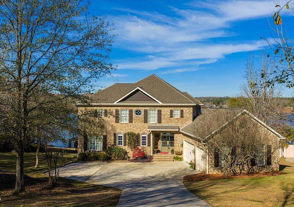 1st image of 119 Springs Ct N