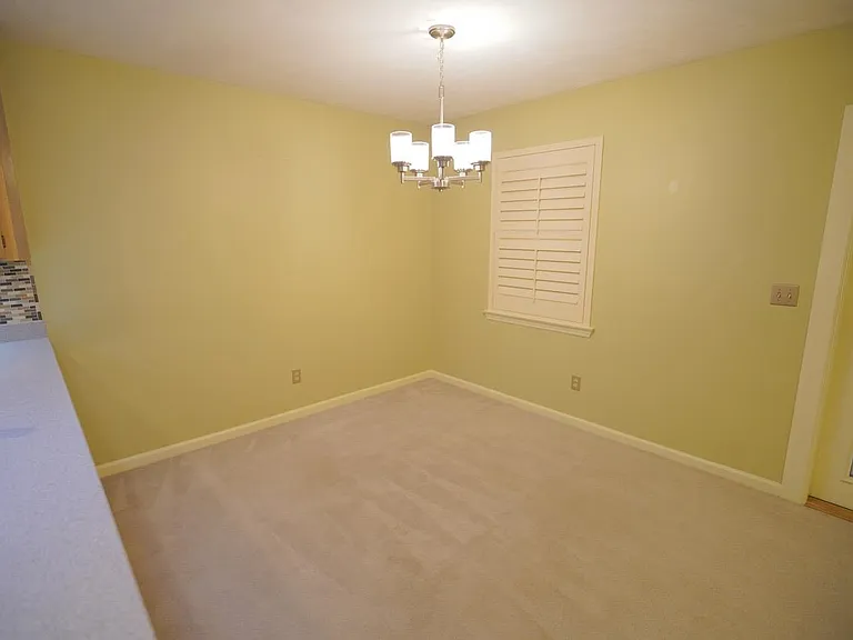 4424 Stratfordshire Ct — Photo 4