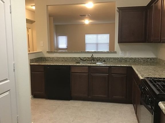 3rd image of 9055 Lone Cypress Dr