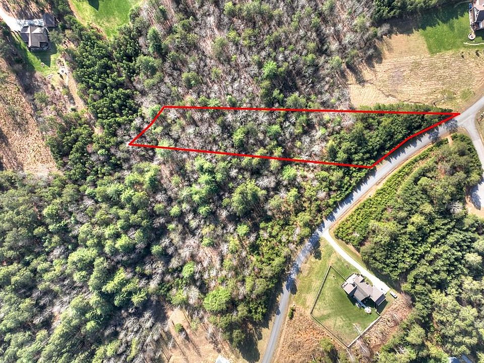 1st image of 233 Ridge Pointe Way