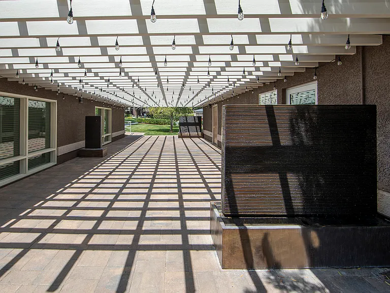 Diamond Sands Apartments — Photo 12