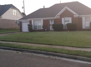 5367 Farm Ridge Dr, Memphis, TN 38141