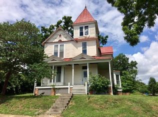 649 Walnut Ave, Waynesboro, VA 22980