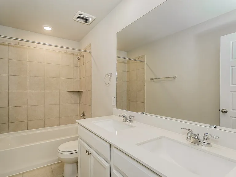 675 Myrtle Path — Photo 15