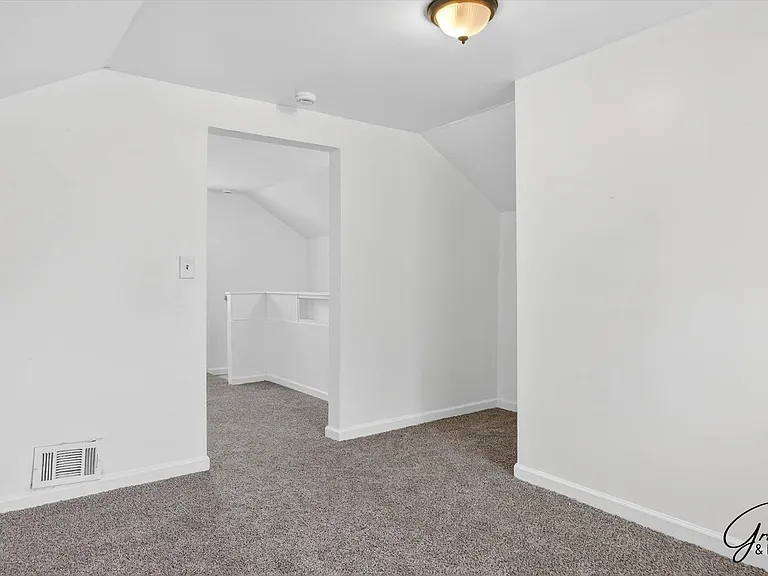 9409 Balfour Rd — Photo 21