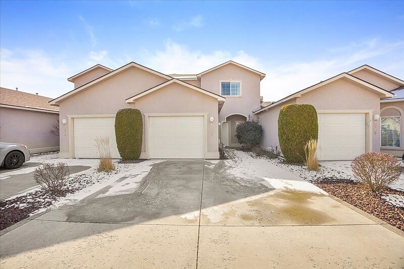 1st image of 9826 Vincenzo Dr