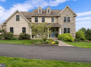 3031 Wonziegler Rd, Pennsburg, PA 18073