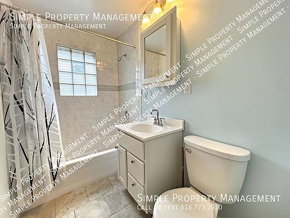 5th image of 533 Howard St SE