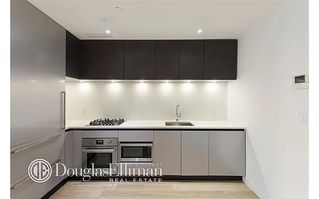 Rented by Douglas Elliman | media 37