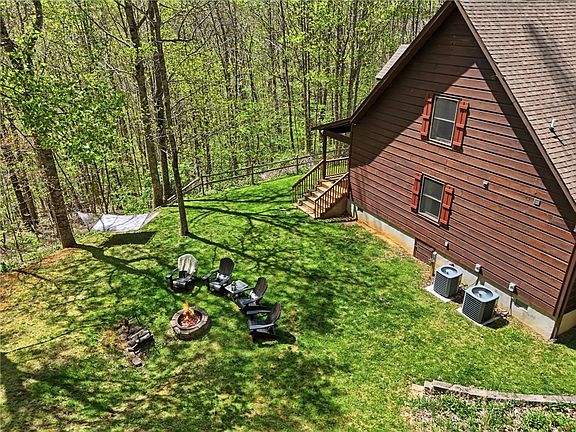 4th image of 173 Goat Hill Road