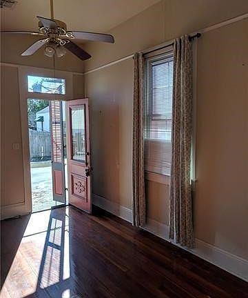 2nd image of 3963 Annunciation St