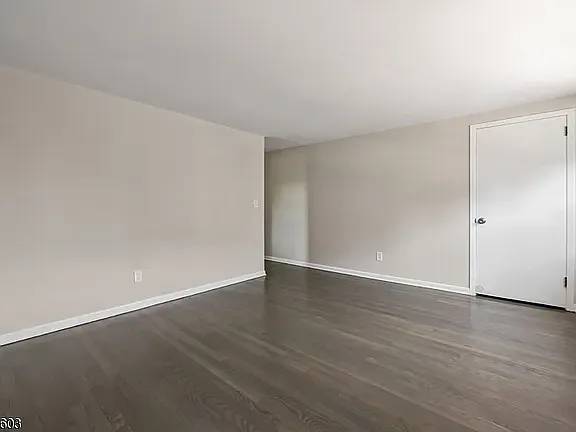 388 Main St — Photo 12
