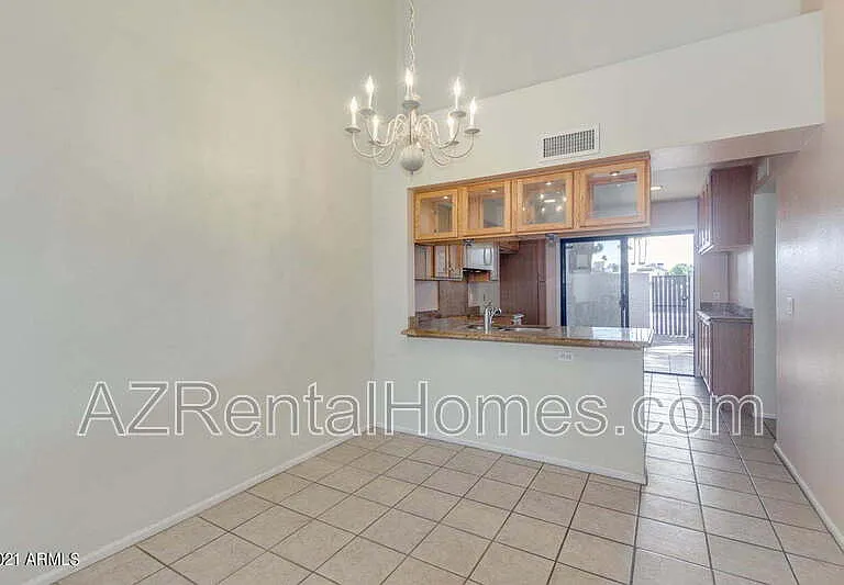 1718 S Longmore #75 — Photo 9