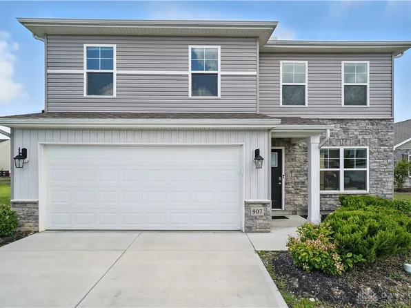 907 3rd St, Trenton, OH 45067