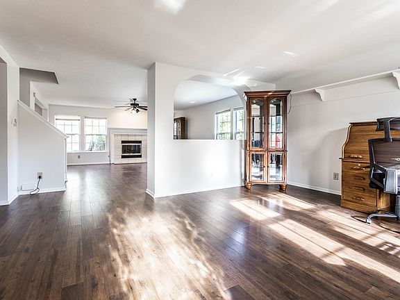 4th image of 5942 Ascending Heights Dr