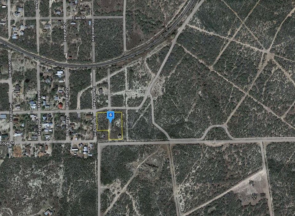 1 N Ojuelos Ave, Mirando City, TX 78369 Zillow