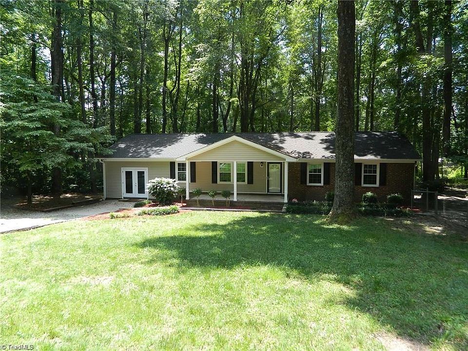 2401 Dunbarton Dr, Greensboro, NC 27406 Zillow