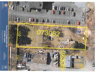 2343 South Rd, Poughkeepsie, NY 12601