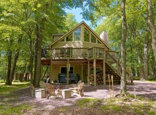 8 Lupine Dr, Lake Harmony, PA 18624