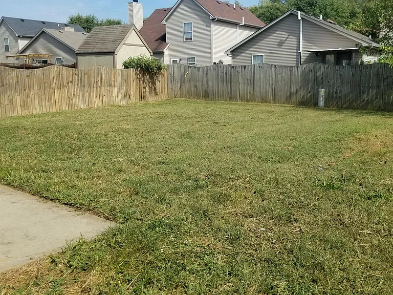 2204 Sonoma Pl — Photo 12