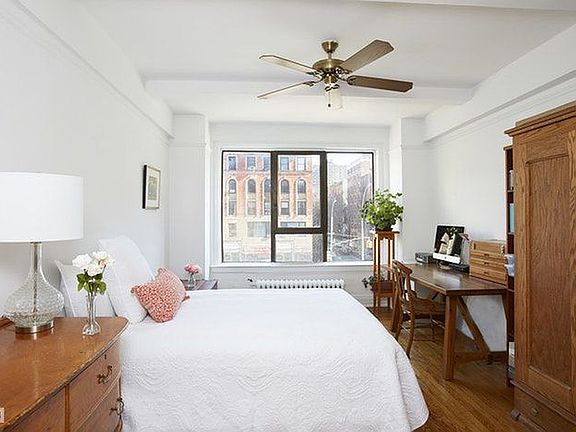 4th image of 235 W 102nd St APT 3I