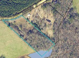 1691 Plantation Rd, Elberton, GA 30635