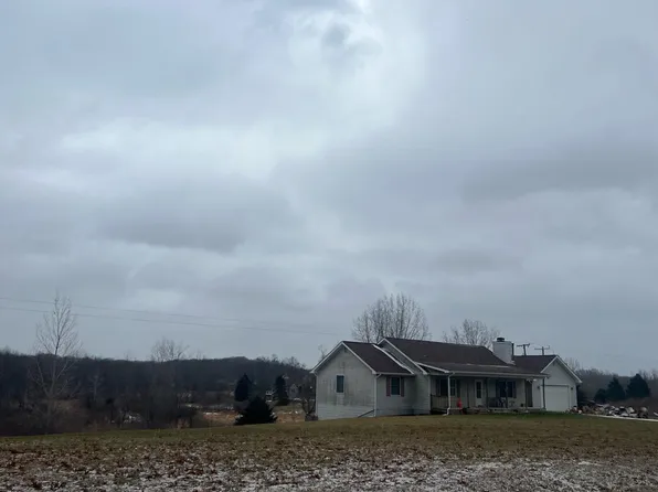 5655 Pingree Rd, Howell, MI 48843