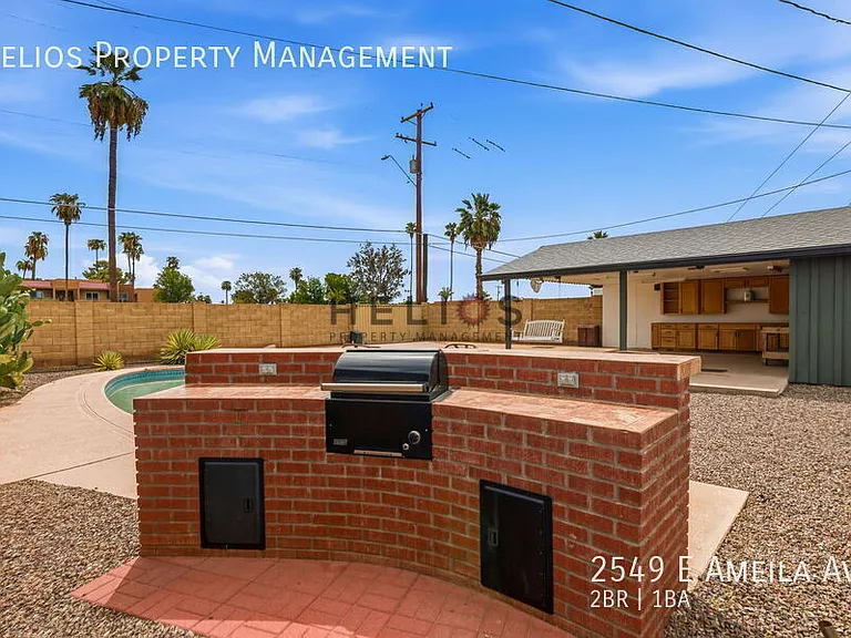 2549 E Amelia Ave — Photo 27
