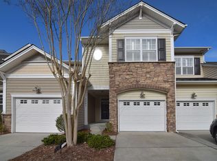 2082 Calloway Pines Dr, Tega Cay, SC 29708