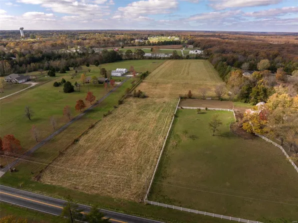 635 Dietrich Rd, Foristell, MO 63348