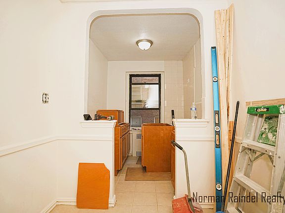 5th image of 66-60 Booth St #1H