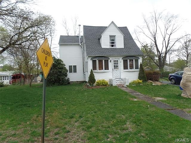 1st image of 14 Oak St