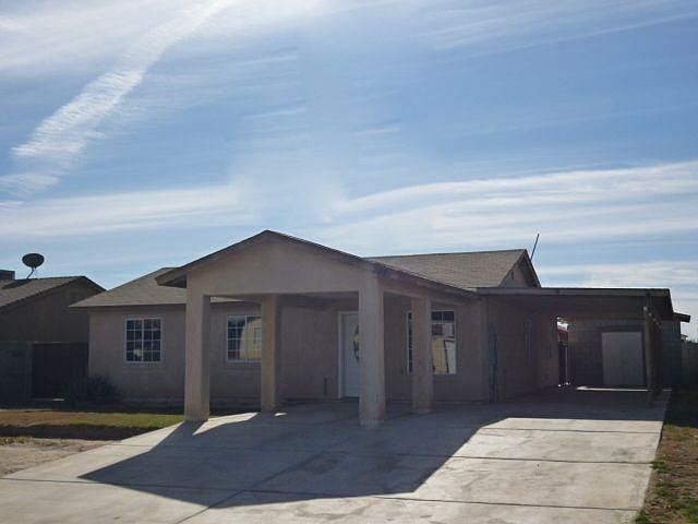 1st image of 209 E Patricia St