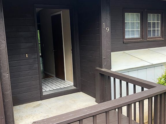2nd image of 19 Wolviston Cir