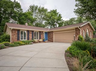 N56W35546 Lisbon Rd, Oconomowoc, WI 53066