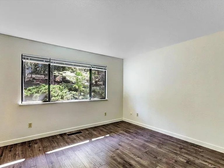 14319 Knobcone Dr — Photo 20
