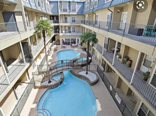921 Marine Dr APT 336, Galveston, TX 77550