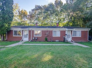 1111 Elder Blvd, Ann Arbor, MI 48103
