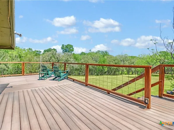 1300 Keller Ln, Seguin, TX 78155