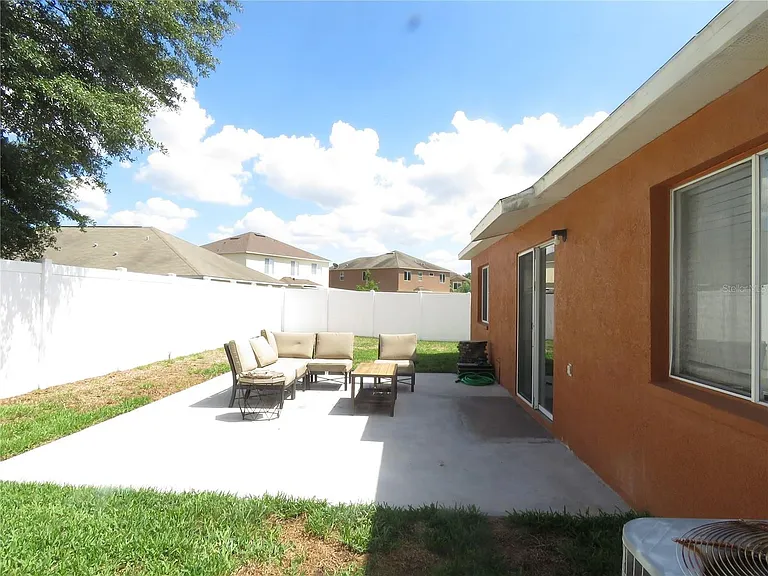 12605 Longcrest Dr — Photo 10